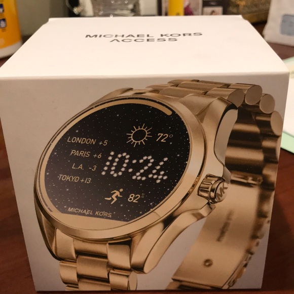 Michael Kors Access, Women\'s Smartwatch, Gold-Tone